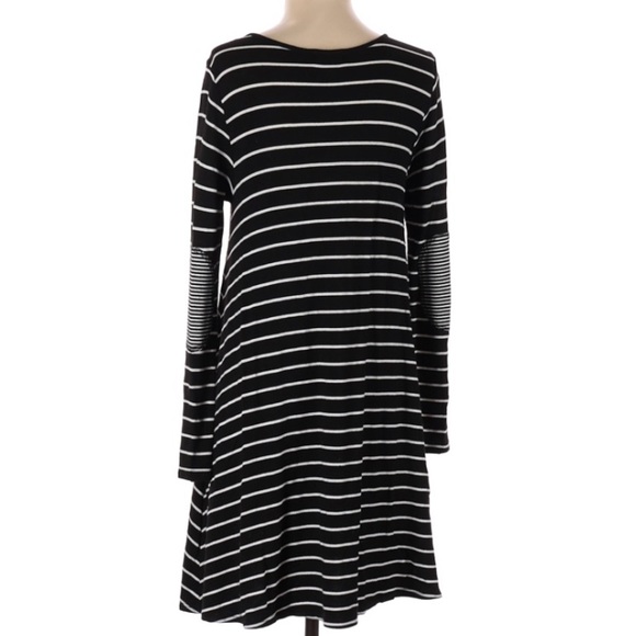 ❄️ PUELLA from Anthropologie Soft Striped Dress with Elbow Patches!! XS - Picture 4 of 6